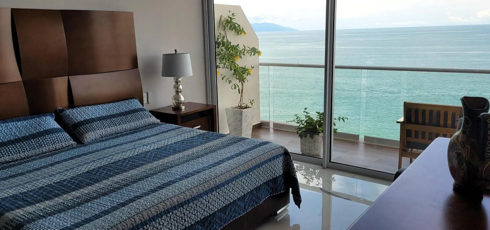 2 Bedroom Ocean View Penthouse At Harbor 171 With Lux Amenities Puerto Vallarta 0*,