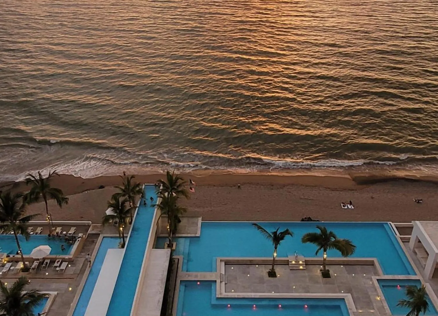 2 Bedroom Ocean View Penthouse At Harbor 171 With Lux Amenities Puerto Vallarta